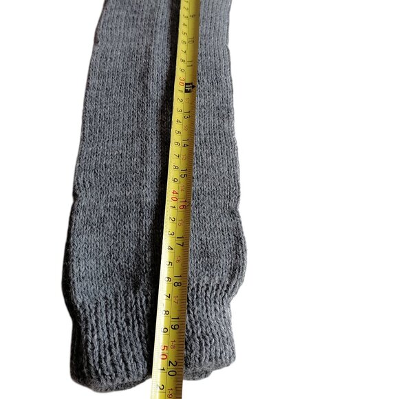 Hand-knitted alpaca wool leg warmers - Andean craft from Cusco - Picture 5 of 6